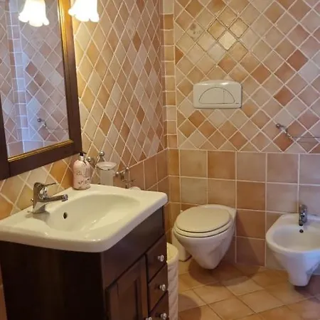 Casa Mughetto R5055 Wifi, Seafront, Private Sea Access, Swimming Pool Semesterbostad La Maddalena (Sassari)