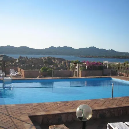 Casa Mughetto R5055 Wifi, Seafront, Private Sea Access, Swimming Pool *