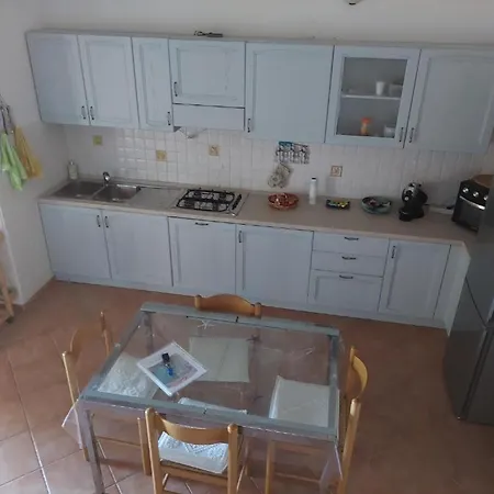 Casa Mughetto R5055 Wifi, Seafront, Private Sea Access, Swimming Pool Hébergement de vacances La Maddalena (Sassari)