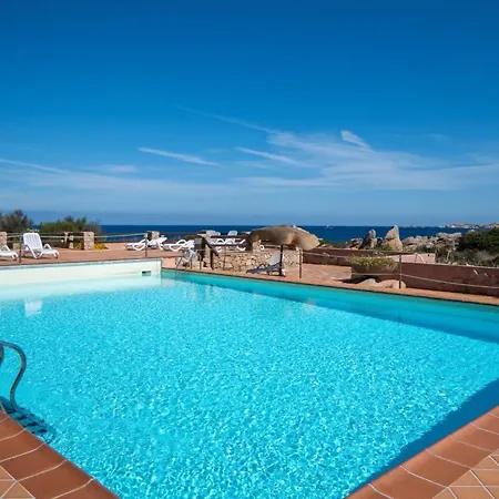 Casa Mughetto R5055 Wifi, Seafront, Private Sea Access, Swimming Pool 度假居 *