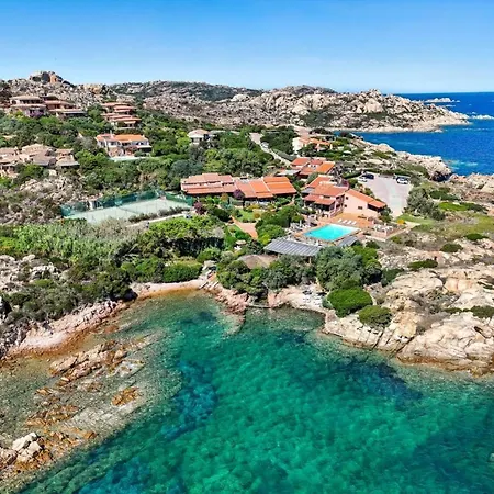 Casa Mughetto R5055 Wifi, Seafront, Private Sea Access, Swimming Pool *