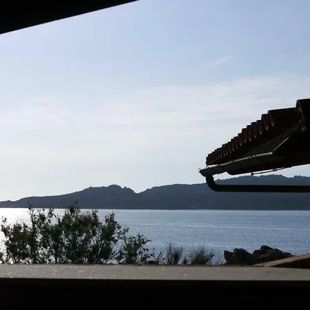 Casa Mughetto R5055 Seafront, Private Sea Access, Swimming Pool * La Maddalena (Sassari)
