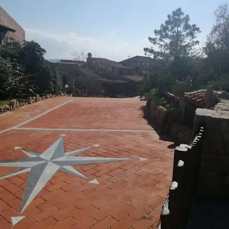 Casa Mughetto R5055 Seafront, Private Sea Access, Swimming Pool Holiday home La Maddalena (Sassari)